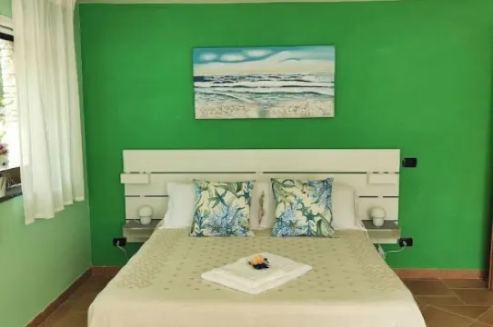 Meta Sorrento Mimosa House