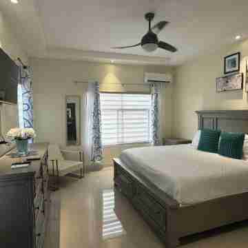 Your Oasis Away From Home - Modern New Contruction Rooms