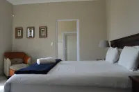 Heuschneider Platz 3 bedroom Self Catering Accommodation