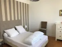 Vacation villa 50 meters from the sea.