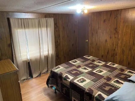 Mobile Home #4 at Tranquility Bay Resort