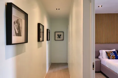 Modern apartment with private terrace and swimming pool