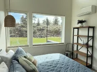 Tranquil Wellness Oasis-Barrel Sauna/Cold Plunge/RedLite/Juicer/Walking Paths Hotels in Jefferson County