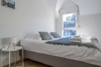 Apartment with Cher river view, 4/6 people, south Tours + parking and terrace Hotels in Saint-Avertin