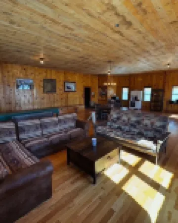 Cozy cabin conveniently located for fisherman on the Green River in Wyoming