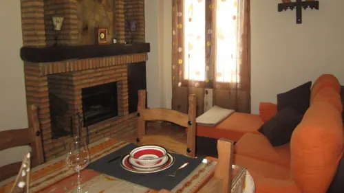 Rural apartments Los Molinos - wooden house Hotels in Tentudia