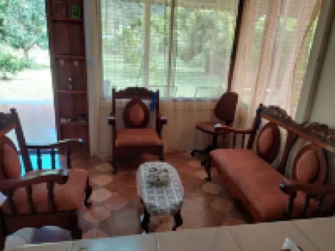 House surrounded by nature, ideal to rest. 帕拉伊索酒店