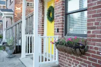 Comfy and Clean 1 Bedroom Flat in Trendy Midtown