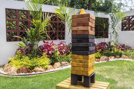 King Beds 4br Urban Oasis w/ Coffee bar