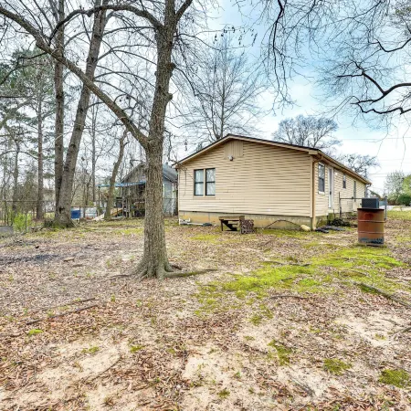 Charming El Dorado Retreat Near Main Street!