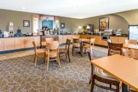 AmericInn by Wyndham Sleepy Eye Отели в г. Браун