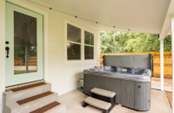 Spacious Haven with Fenced Yard and Comforts - Stunning Retreat