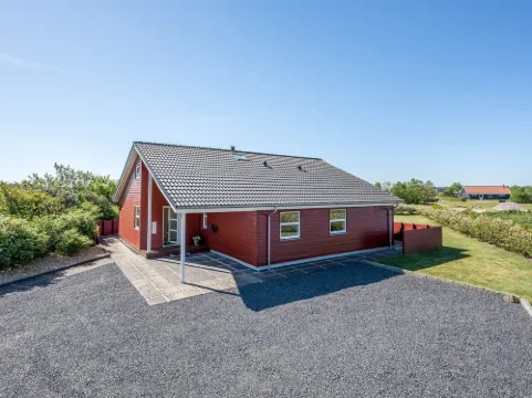 "Hedevig" - 800m to the Fjord