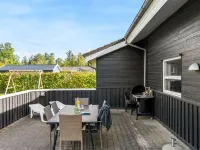 "Karstina" - 1km from the Sea