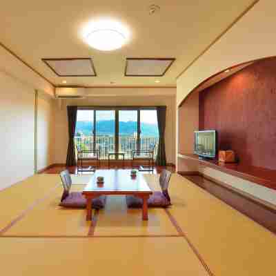 Ooedo Onsen Monogatari Hotel Shinko Rooms