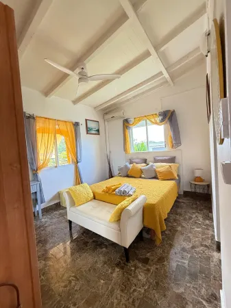 VILLA SAFRAN BEACH 2 minutes