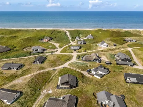 "Georg" - 200m from the sea