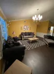 RE Stylish Condo By Mall Area
