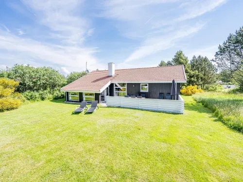 10 person holiday home in Blåvand - 2-Star