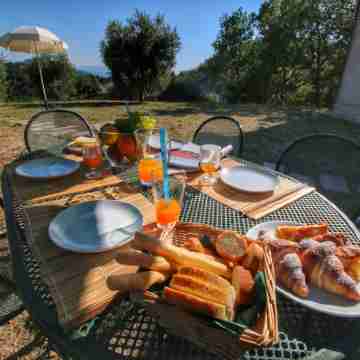 Holiday home with pool near Assisi Dining/Meeting Rooms