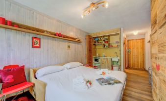 Studio Abete Rosso 500m from Ski - Happy Rentals