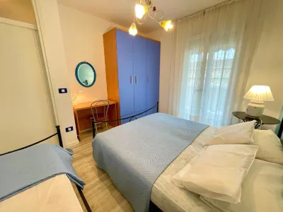 Appartamento colorato con balcone Hotel in zona Caorle