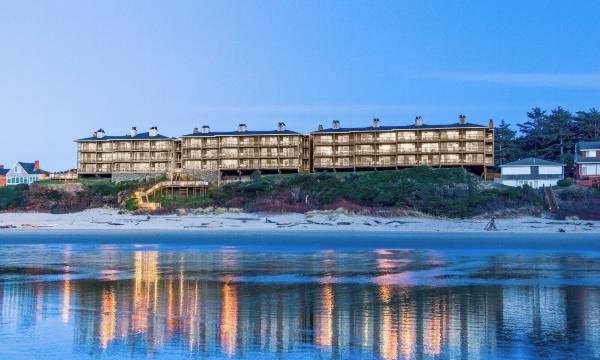 Hallmark Resort in Cannon Beach