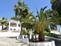 Sea Breeze Villa Escape"