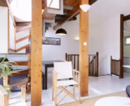 Vieux Port to Notre Dame de la Garde Triplex 70 m2 terrace