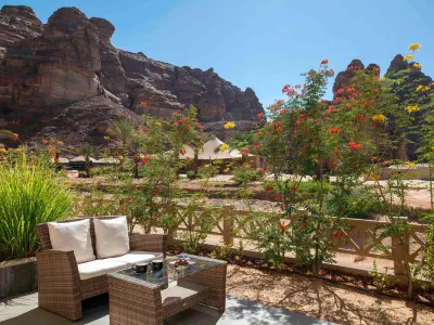 Shaden Resort Отели в г. 