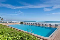 Spark by Hilton Ormond Beach Oceanfront - Beach