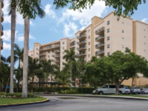 คลับ วินด์แฮม พาล์ม-แอร์ โรงแรมในปอมปาโนบีช