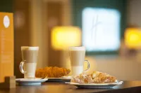 홀리데이 인 익스프레스 미들즈브러 - 센터 스퀘어 바이 IHG - 조식 운영