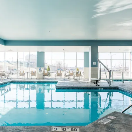 Holiday Inn Express & Suites MADISON by IHG
