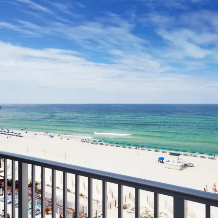 Holiday Inn Express & Suites PANAMA CITY BEACH - BEACHFRONT by IHG