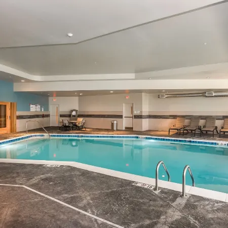 Holiday Inn & Suites JOLIET SOUTHWEST by IHG