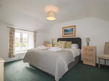 Honeysuckle Cottage Отели рядом с достопримечательностью «Historic Port of Charlestown»