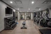 Staybridge Suites HOLLAND by IHG - Gym