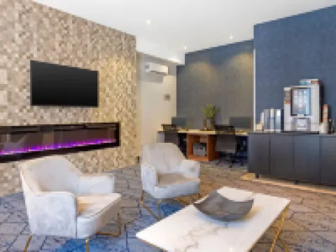 Quality Inn Centre-Ville โรงแรมในมอนทรีออล