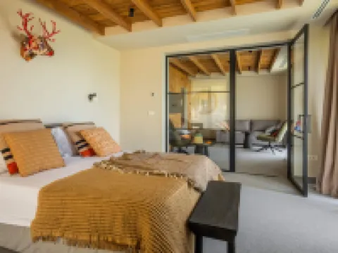 ザ パインズ ブチェジ ロッジ ブランのホテル