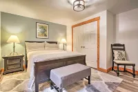 6 Mi to Big Sky Resort! Group Retreat w/ Mtn Views - spa