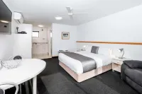 Palms Motel Hotel a Port Nelson