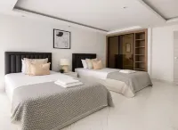 Appartement 2 chambres Spacieux à Dely Brahim Hotels in Cheraga