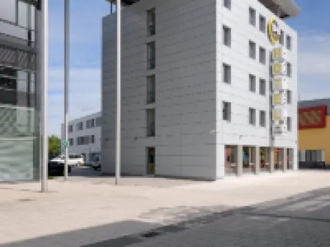 B&B布勒費爾德城市酒店 比勒費爾德酒店