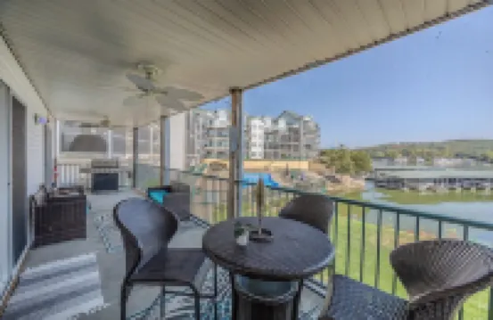 Lake of the Ozarks Premier lakefront 3-bedroom condo. Fishing, Swimming,boating.