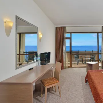 Sol Nessebar Palace Resort & Aquapark - All Inclusive