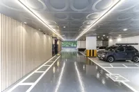 F Hotel Yeongdeungpo - parking