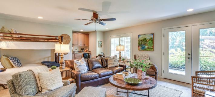 Lakefront Fun Near Clemson! Retreat w/ Pool Access Hotels in Oconee County