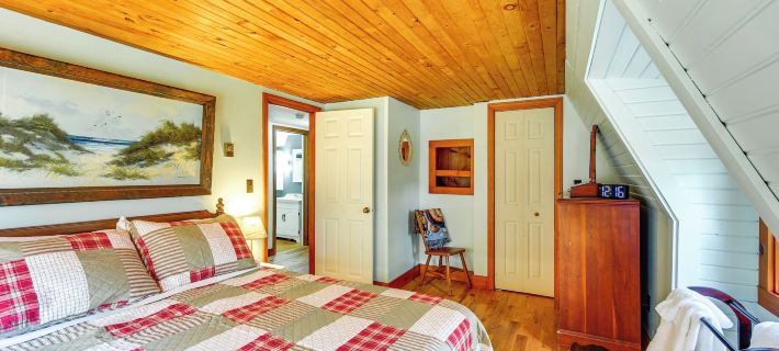 Forest Hideaway in Plainfield: Hike, Paddle & Ski Hotels in Sullivan County