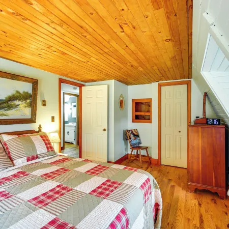 Forest Hideaway in Plainfield: Hike, Paddle & Ski